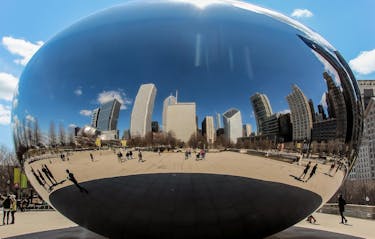 Image of Cloud Gate in Chicago, Illinois