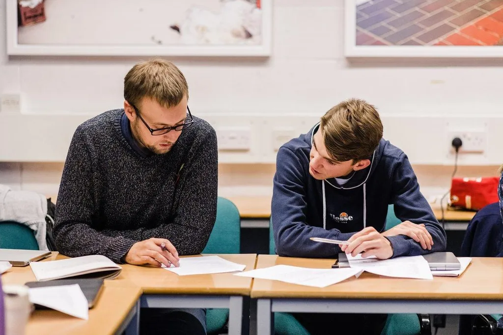 Arts university bournemouth image