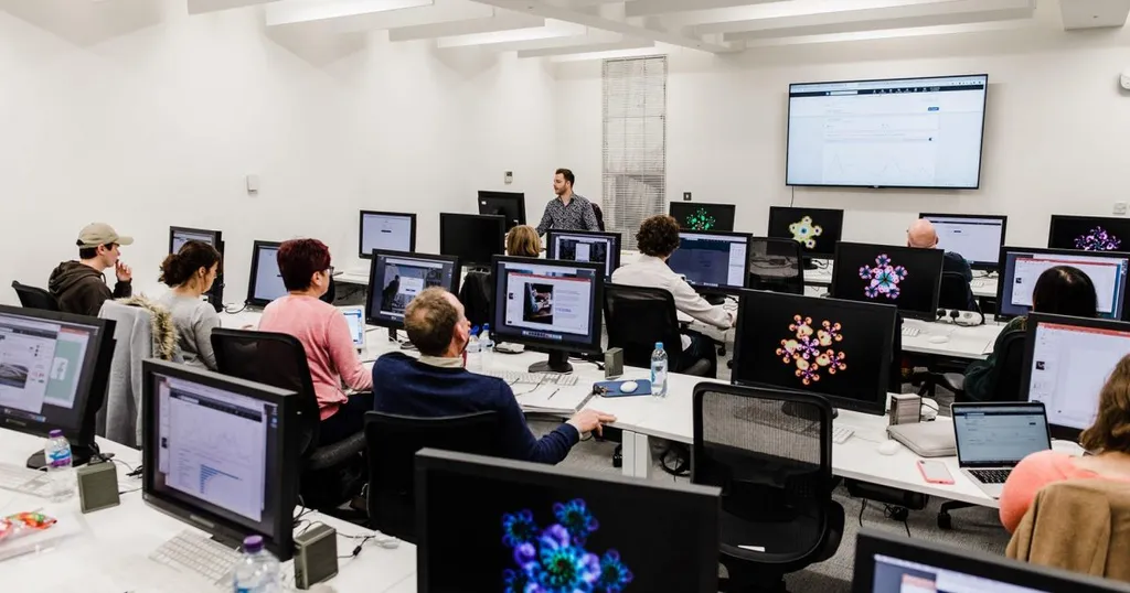 Digital Marketing An Introduction Arts University Bournemouth