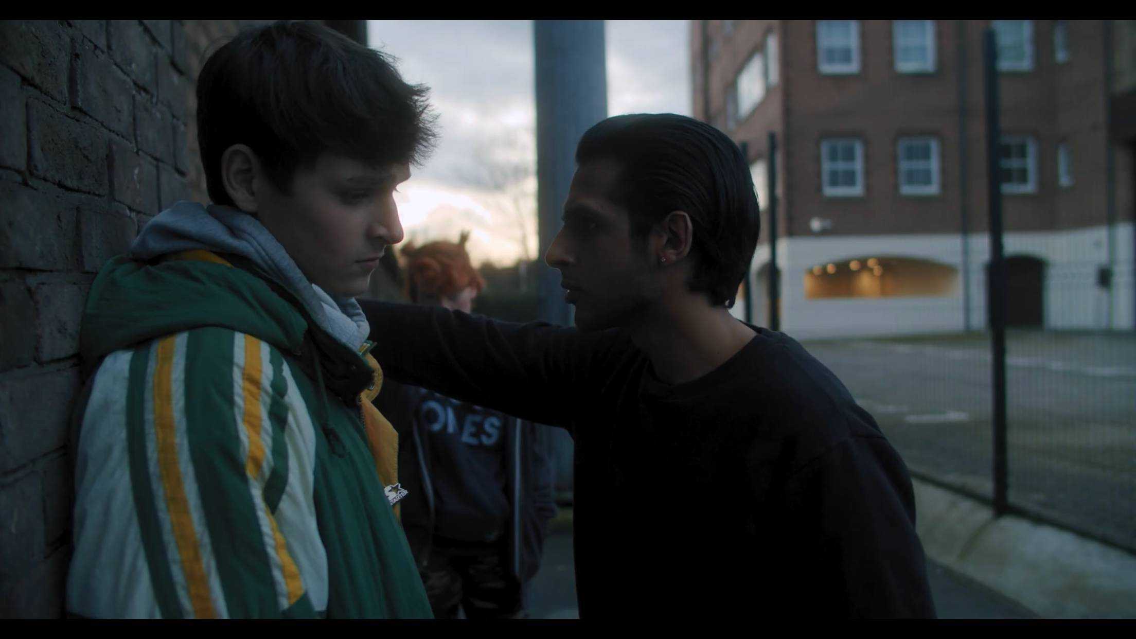 Sham Ali acting, film screenshot.