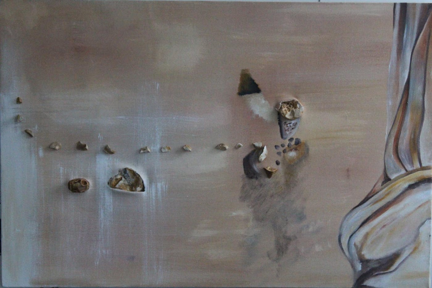 Abstract image reminiscent of stones on sand